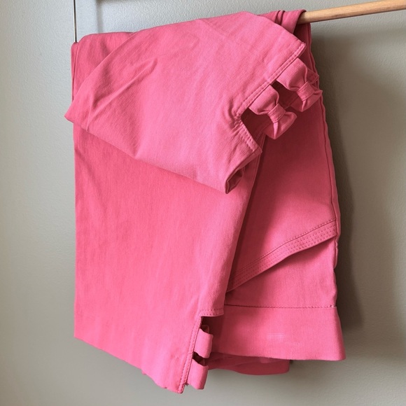 89th & Madison Bright Pink Capri with Bows - Picture 3 of 9